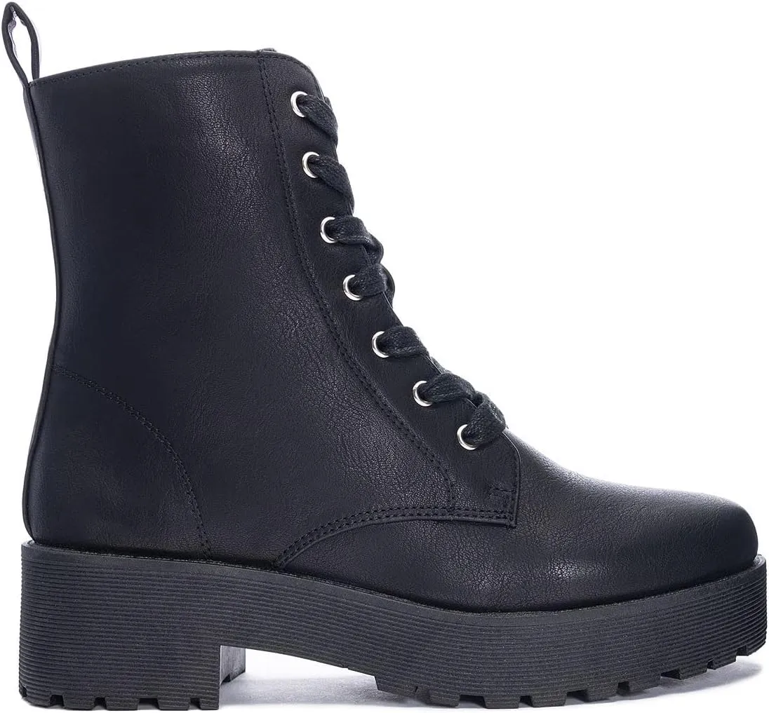 Dirty Laundry More Fun Black Lace Up Chunky Block Heel Rounded Toe Ankle Boots
