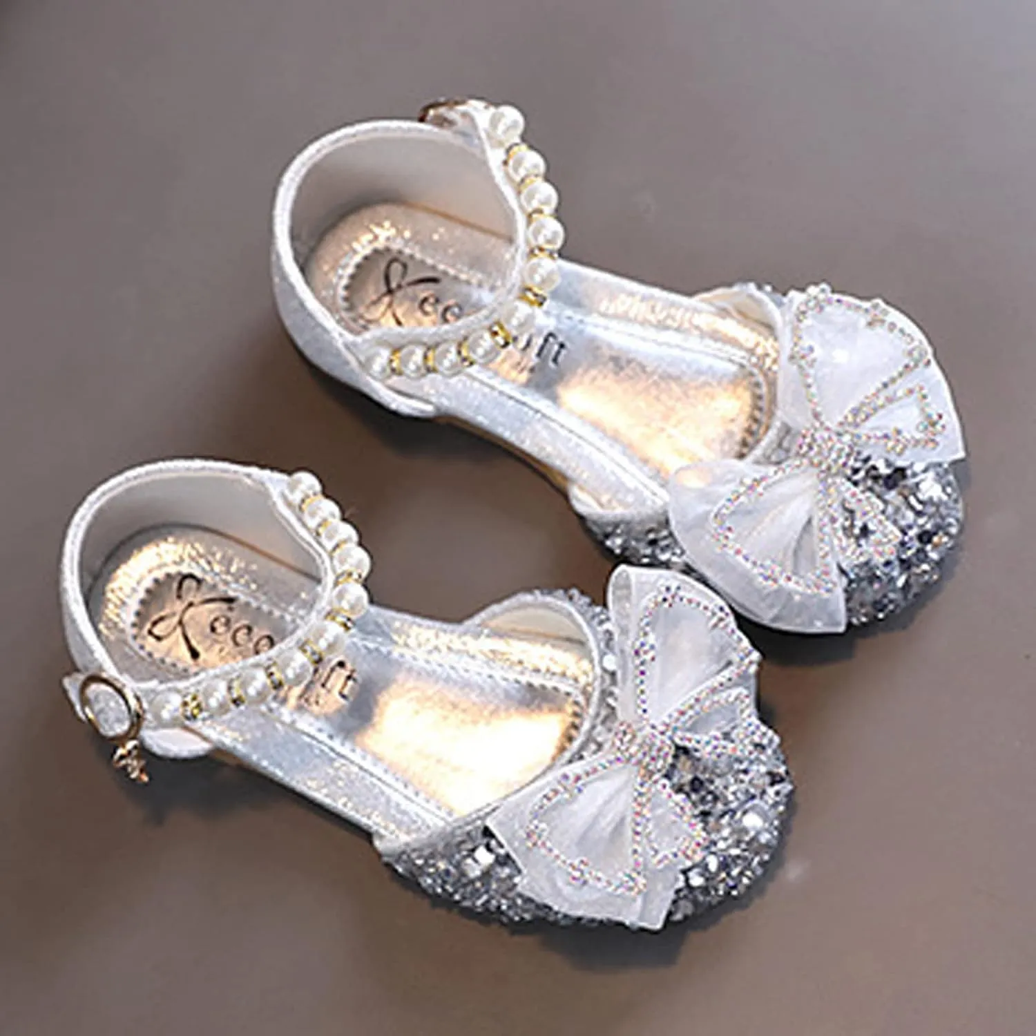 EnJoCho Baby Soft Shoes Fashion Summer Girls Dress Performance Dance Shoes Flat Light Sequins Pearl Mesh Bow Buckle