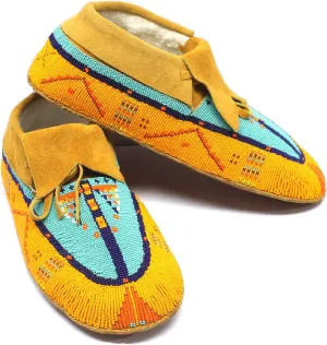 Handmade Beaded Moccasin, Inspired by Native American Style Handicraft Beaded Women Leather Moccasin, Driving Mocs - Comfortable and Stylish Shoes.