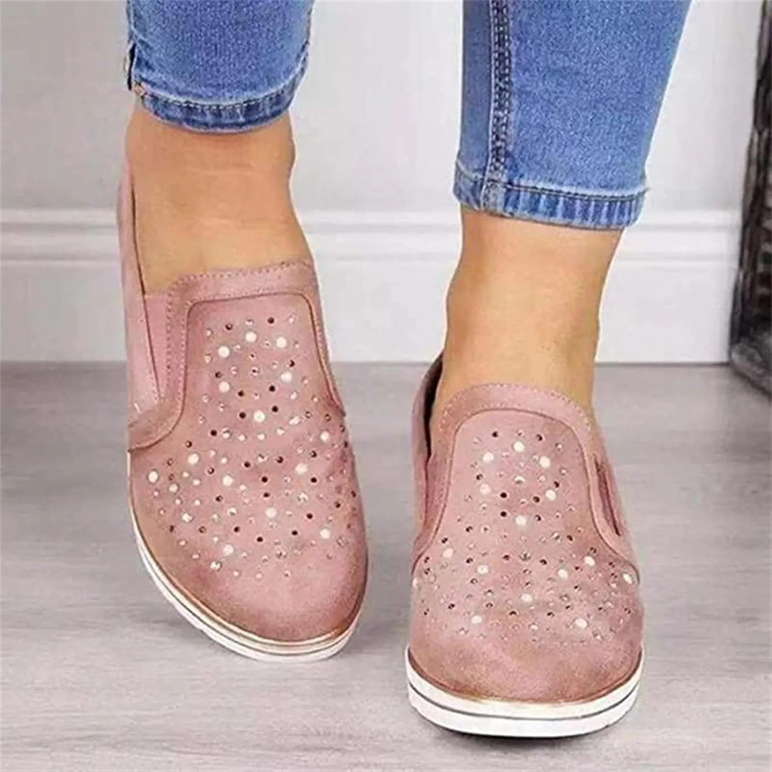 Ladmiple Shoes For Women Sneakers Trendy Walking Shoes Slip on Lady Fashion Gym Non Slip Platform Tennis Running Shoes