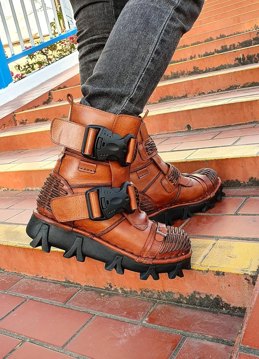 Men's Combat Motorcycle Leather Boots Soft Comfortable Ankle Boots