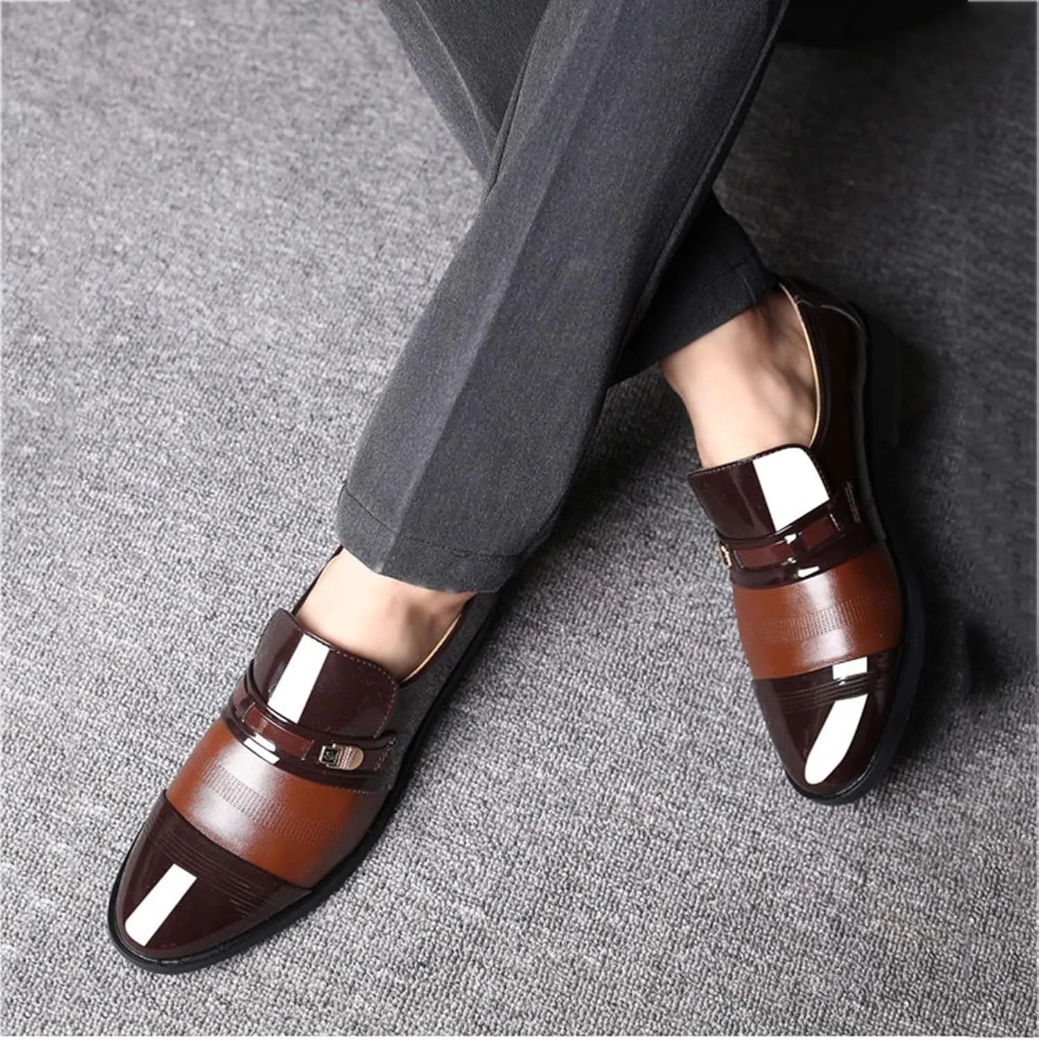 Men's Dress Shoes Loafers Driving Patent Leather Oxford Shoes Moccasins Business Office Shoes for Men