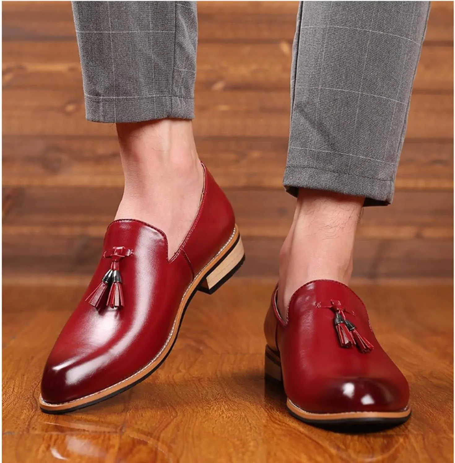 Men's Tassel Loafers Formal Business Classic Dress Shoes for Men Slip On Shoes Comfort Non-Slip Driving Shoes