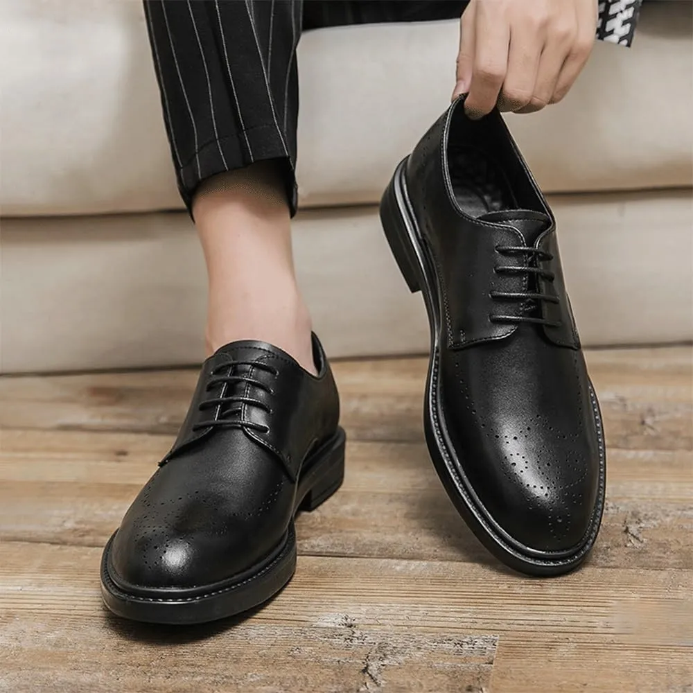 Retro Men's Lace-up Dress Business Shoe Man Patent Leather Fashion Dress Shoes Men Party Wedding Oxfords New Leather Shoes