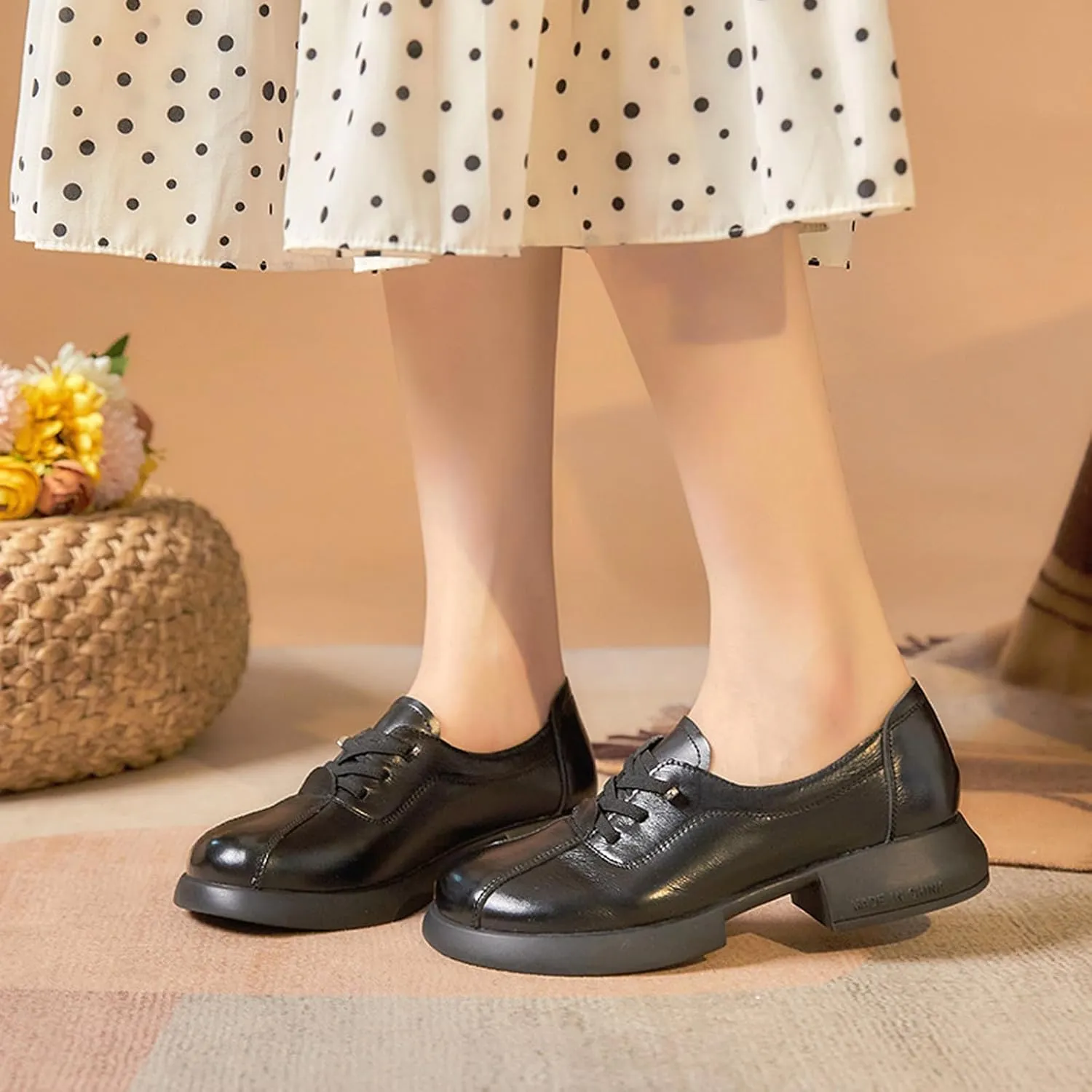 Women's Leather Lace-Up Platform Oxford Shoes Comfortable Slip On Softsole Dress Leather Shoes Outdoor Non-Slip Driving Flat Walking Shoes